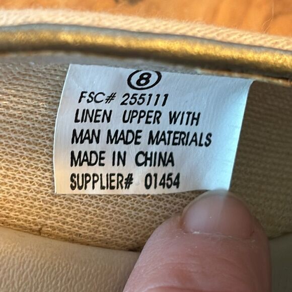 Embroidered & Beaded Slides - Size 8 - Picture 4 of 7